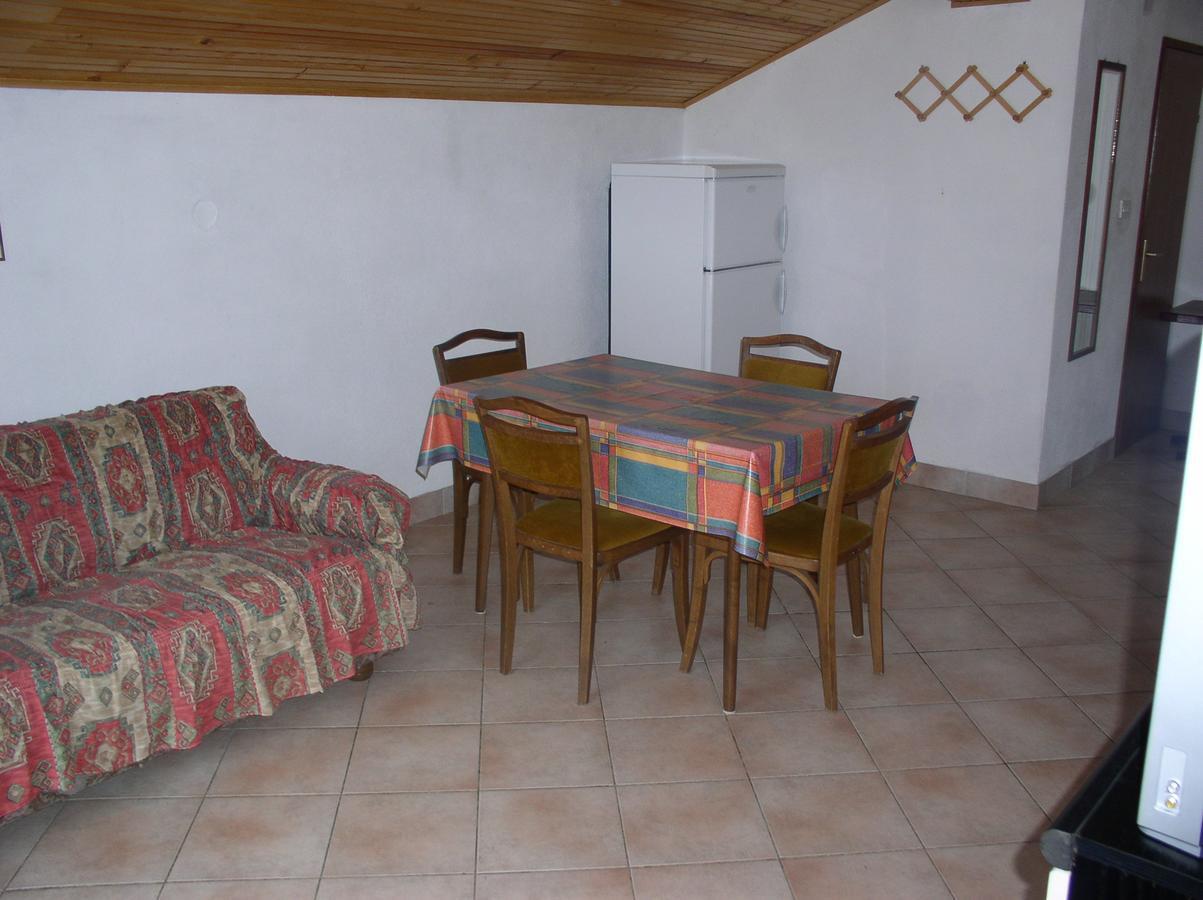 Apartment Lana Privlaka  Luaran gambar